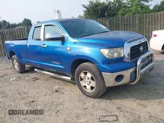 2007 Toyota Tundra SR5 with VIN 5TFST54167X001705, listed as a IAAI auction lot 42439035 with 211,722 mi miles and . Bid and sale history available at DreamBid. Image 1.
