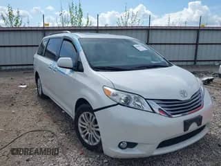 2017 Toyota Sienna XLE Auto Access Seat с VIN 5TDYZ3DC1HS829344, выставлен на аукционе IAAI как лот 42098852 с пробегом 54 825 миль миль и . История ставок и продаж доступна на DreamBid. Изображение 1.