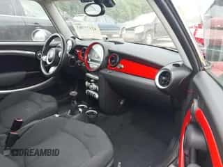 2008 MINI Hardtop S with VIN WMWMF73568TT91002, listed as a IAAI auction lot 42577703 with 146,302 mi miles and . Bid and sale history available at DreamBid. Image 5.