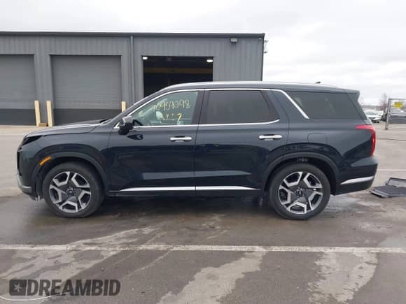 2024 Hyundai Palisade SEL с VIN KM8R4DGE8RU801796, выставлен на аукционе IAAI как лот 40909098 с пробегом 3 107 миль миль и . История ставок и продаж доступна на DreamBid. Изображение 15.