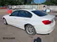 2018 BMW 3 Series 320i xDrive с VIN WBA8E5G52JNU47448, выставлен на аукционе IAAI как лот 43154523 с пробегом 103 558 миль миль и . История ставок и продаж доступна на DreamBid. Изображение 6.