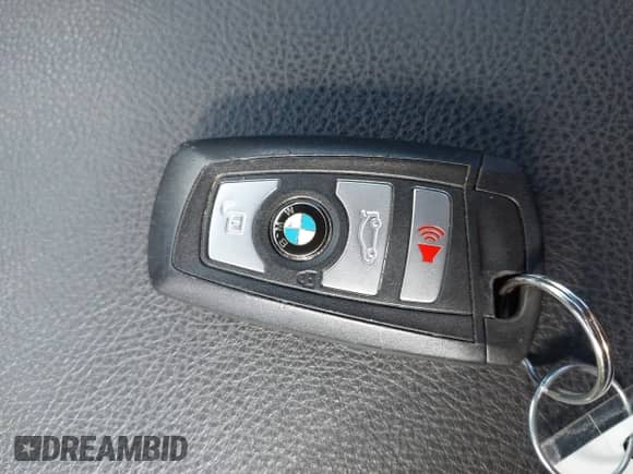 2016 BMW 3 Series 320i with VIN WBA8A9C5XGK615775, listed as a IAAI auction lot 43330037 with 88,860 mi miles and . Bid and sale history available at DreamBid. Image 11.