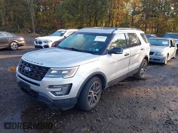 2017 Ford Explorer Sport with VIN 1FM5K8GT1HGA40147, listed as a IAAI auction lot 43484968 with 147,466 mi miles and . Bid and sale history available at DreamBid. Image 2.