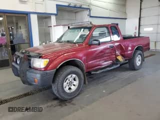 1998 Toyota Tacoma z VIN 4TAWM72N7WZ011500, wystawiony jako Copart lot #69258605 z przebiegiem 285 014 mil mil oraz Szkoda całkowita • Salvage title. Historia ofert i sprzedaży dostępna na DreamBid. Obrazek 1.