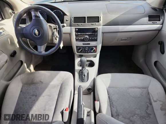 2010 Chevrolet Cobalt LS с VIN 1G1AB5F50A7239791, выставлен на аукционе Copart как лот 81650075 с пробегом 144 024 миль миль и Списание • Salvage title. История ставок и продаж доступна на DreamBid. Изображение 8.