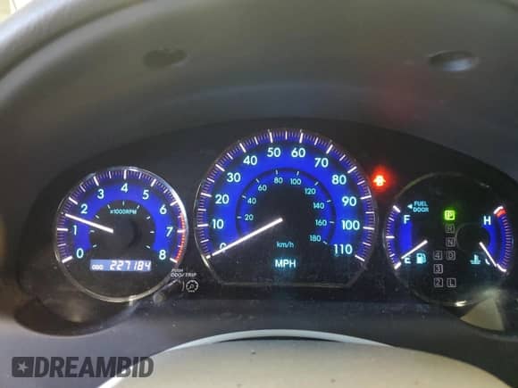 2010 Toyota Sienna XLE с VIN 5TDDK4CC7AS029499, выставлен на аукционе Copart как лот 67858935 с пробегом 227 184 миль миль и Чистый • Clean title. История ставок и продаж доступна на DreamBid. Изображение 9.