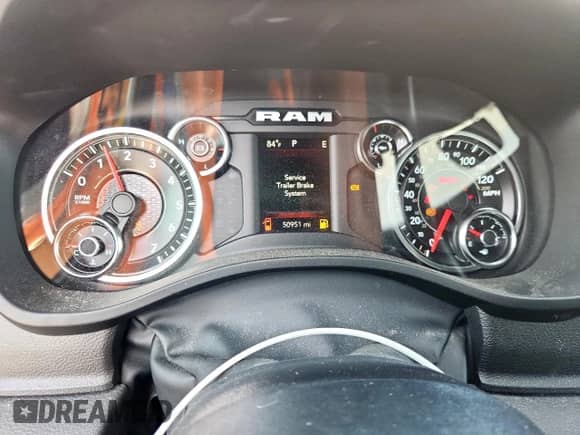 2023 Ram 1500 Tradesman с VIN 1C6SRFGT5PN586426, выставлен на аукционе Copart как лот 60134935 с пробегом 50 951 миль миль и Чистый • Clean title. История ставок и продаж доступна на DreamBid. Изображение 9.