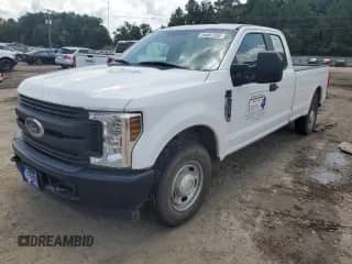 2019 Ford F-250 XL with VIN 1FT7X2A67KEE89009, listed as a Copart auction lot 64841335 with 68,218 mi miles and Salvage title. Bid and sale history available at DreamBid. Image 1.