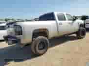2009 Chevrolet Silverado 2500HD LTZ z VIN 1GCHK63K49F130838, wystawiony jako Copart lot #52771745 z przebiegiem 229 597 mil mil oraz Szkoda całkowita • Salvage title. Historia ofert i sprzedaży dostępna na DreamBid. Obrazek 3.