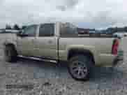 2007 Chevrolet Silverado 1500 LS with VIN 2GCEC13V071126271, listed as a Copart auction lot 68864375 with 155,833 mi miles and Salvage title. Bid and sale history available at DreamBid. Image 2.