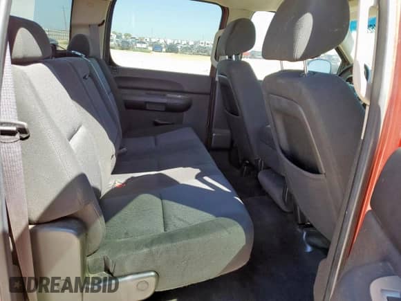 2011 Chevrolet Silverado 1500 LS z VIN 3GCPCREA4BG229405, wystawiony jako Copart lot #71946265 z przebiegiem 339 465 mil mil oraz Czysty tytuł • Clean title. Historia ofert i sprzedaży dostępna na DreamBid. Obrazek 10.