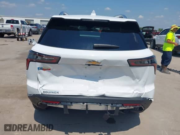 2025 Chevrolet Equinox FWD LT with VIN 3GNAXHEG7SL197489, listed as a IAAI auction lot 42921722 with 10,174 mi miles and . Bid and sale history available at DreamBid. Image 17.