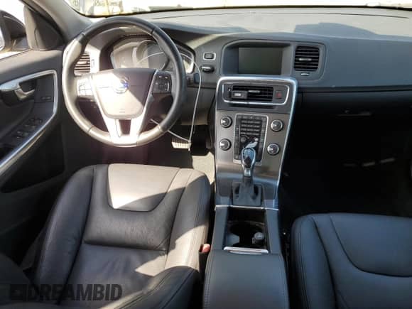 2014 Volvo S60 T5 с VIN YV1612FS0E1292787, выставлен на аукционе Copart как лот 82253235 с пробегом 11 852 миль миль и Чистый • Clean title. История ставок и продаж доступна на DreamBid. Изображение 8.