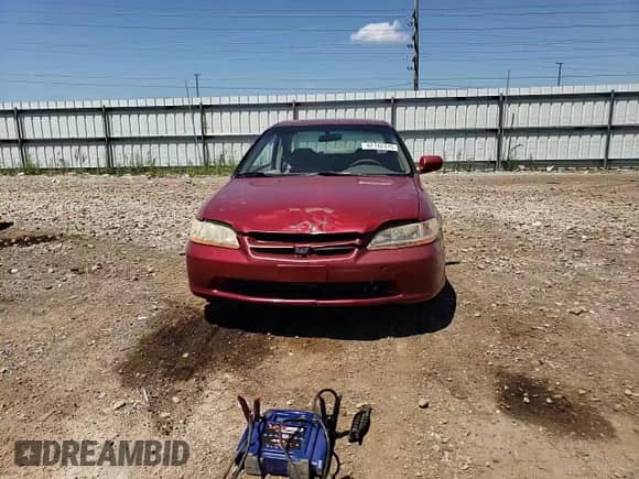 2000 Honda Accord SE with VIN JHMCG5677YC027778, listed as a Copart auction lot 62142315 with 188,854 mi miles and Salvage title. Bid and sale history available at DreamBid. Image 13.