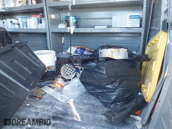 2010 Chevrolet Express Cargo z VIN 1GCZGFBAXA1163309, wystawiony jako IAAI lot #41390011 z przebiegiem Nie podano mil oraz . Historia ofert i sprzedaży dostępna na DreamBid. Obrazek 8.