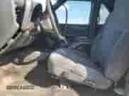 2000 Chevrolet Blazer LS z VIN 1GNCT18W7YK250829, wystawiony jako Copart lot #60228025 z przebiegiem 174 005 mil mil oraz Szkoda całkowita • Salvage title. Historia ofert i sprzedaży dostępna na DreamBid. Obrazek 7.