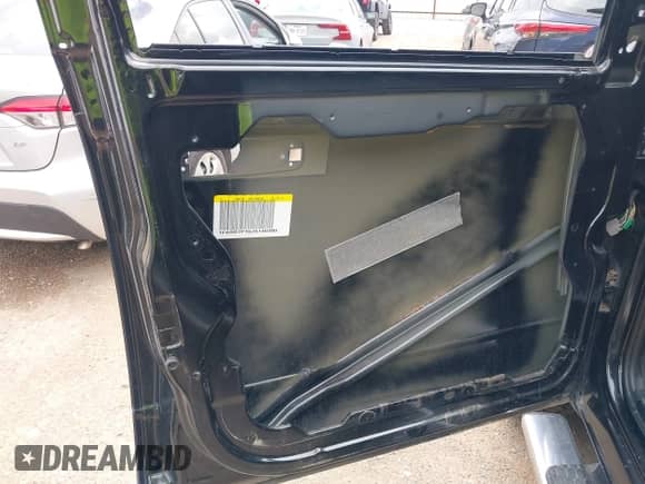 2018 Ram 1500 Longhorn z VIN 1C6RR7PT6JS140380, wystawiony jako IAAI lot #42729607 z przebiegiem 121 481 mil mil oraz . Historia ofert i sprzedaży dostępna na DreamBid. Obrazek 19.