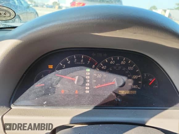 2005 Toyota Camry STD with VIN 4T1BE32K85U532344, listed as a Copart auction lot 71279005 with 207,605 mi miles and Salvage title. Bid and sale history available at DreamBid. Image 9.