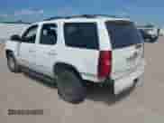 2008 Chevrolet Tahoe LTZ с VIN 1GNFC13J28R231248, выставлен на аукционе IAAI как лот 42781401 с пробегом 282 759 миль миль и . История ставок и продаж доступна на DreamBid. Изображение 3.