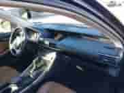 2018 Lexus IS 300 z VIN JTHC81D28J5033645, wystawiony jako IAAI lot #41624783 z przebiegiem 93 694 mil mil oraz . Historia ofert i sprzedaży dostępna na DreamBid. Obrazek 5.