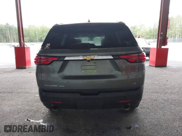 2022 Chevrolet Traverse LT Cloth z VIN 1GNEVGKW5NJ133220, wystawiony jako IAAI lot #42224191 z przebiegiem 97 309 mil mil oraz . Historia ofert i sprzedaży dostępna na DreamBid. Obrazek 16.