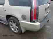 2009 Cadillac Escalade with VIN 1GYFK23249R114664, listed as a IAAI auction lot 43380961 with 128,313 mi miles and . Bid and sale history available at DreamBid. Image 19.