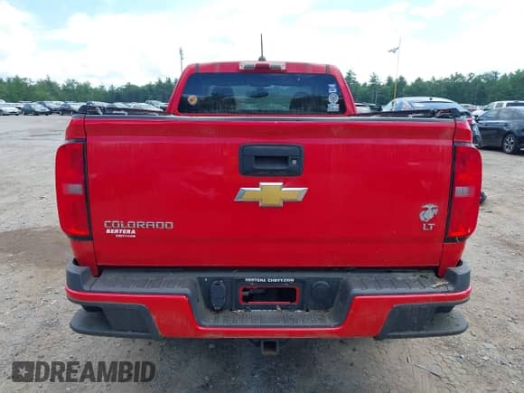 2015 Chevrolet Colorado 4WD LT z VIN 1GCHTBE31F1151831, wystawiony jako IAAI lot #42632869 z przebiegiem 122 770 mil mil oraz . Historia ofert i sprzedaży dostępna na DreamBid. Obrazek 17.