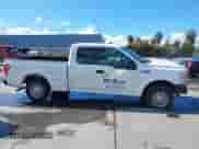 2016 Ford F-150 XL z VIN 1FTEX1C84GKF72048, wystawiony jako IAAI lot #41732580 z przebiegiem 146 885 mil mil oraz . Historia ofert i sprzedaży dostępna na DreamBid. Obrazek 14.