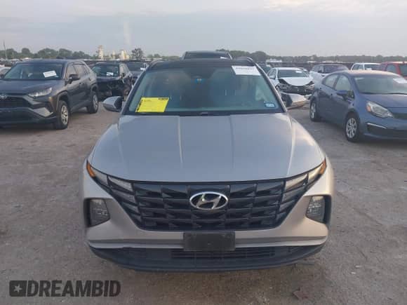 2022 Hyundai Tucson SEL Convenience with VIN KM8JFCA16NU016954, listed as a IAAI auction lot 43058837 with 122,572 mi miles and . Bid and sale history available at DreamBid. Image 12.