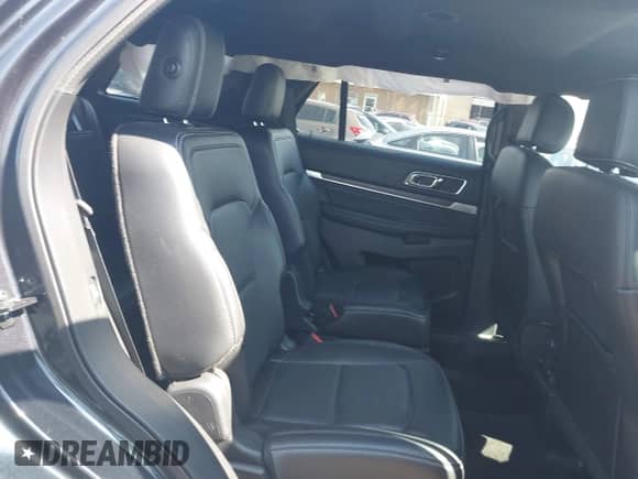 2017 Ford Explorer Limited z VIN 1FM5K7FH3HGB90770, wystawiony jako IAAI lot #42992019 z przebiegiem 68 845 mil mil oraz . Historia ofert i sprzedaży dostępna na DreamBid. Obrazek 8.