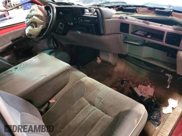 1996 Dodge 1500 с VIN 3B7HC13Y0TG147100, выставлен на аукционе Copart как лот 73035824 с пробегом Не указан миль и На запчасти • Non repairable. История ставок и продаж доступна на DreamBid. Изображение 8.