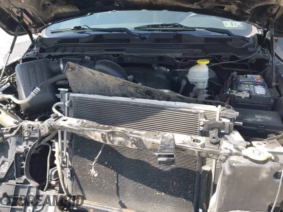 2017 Ram 1500 Rebel z VIN 1C6RR7YT7HS588233, wystawiony jako IAAI lot #42803106 z przebiegiem 129 114 mil mil oraz . Historia ofert i sprzedaży dostępna na DreamBid. Obrazek 10.