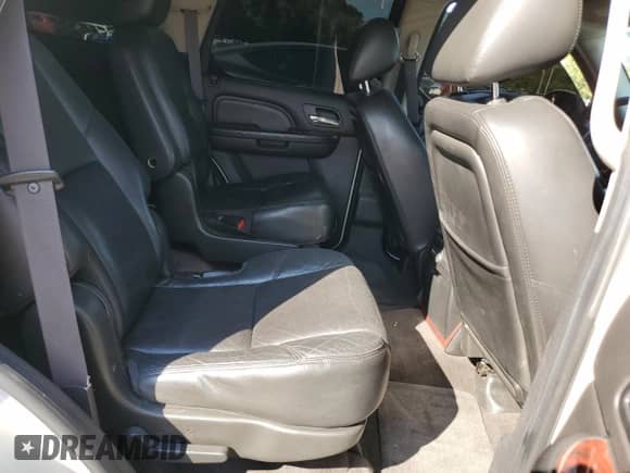 2011 Cadillac Escalade Luxury with VIN 1GYS4BEFXBR147179, listed as a Copart auction lot 80739175 with 168,944 mi miles and Salvage title. Bid and sale history available at DreamBid. Image 11.