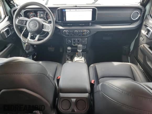 2024 Jeep Wrangler Sahara with VIN 1C4PJXEG6RW237791, listed as a Copart auction lot 68162065 with 20,081 mi miles and Non repairable. Bid and sale history available at DreamBid. Image 8.