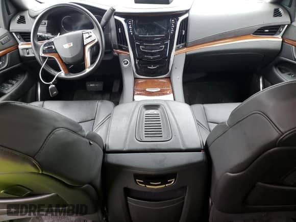 2019 Cadillac Escalade with VIN NY76920, listed as a Copart auction lot 88624235 with 59,011 mi miles and Non repairable. Bid and sale history available at DreamBid. Image 8.