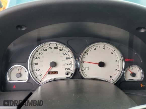 2005 Saturn VUE with VIN 5GZCZ63475S824463, listed as a Copart auction lot 64825505 with 106,908 mi miles and Salvage title. Bid and sale history available at DreamBid. Image 9.