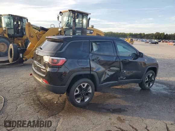 2018 Jeep Compass Trailhawk z VIN 3C4NJDDBXJT282223, wystawiony jako Copart lot #71860695 z przebiegiem 87 145 mil mil oraz Szkoda całkowita • Salvage title. Historia ofert i sprzedaży dostępna na DreamBid. Obrazek 3.