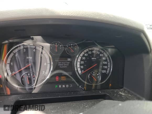 2012 Ram 1500 Express z VIN 1C6RD7FT7CS271210, wystawiony jako Copart lot #86868275 z przebiegiem 203 207 mil mil oraz Szkoda całkowita • Salvage title. Historia ofert i sprzedaży dostępna na DreamBid. Obrazek 9.