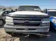 2006 Chevrolet Silverado 1500HD LT2 с VIN 1GCGK13U56F101831, выставлен на аукционе Copart как лот 73425214 с пробегом 150 652 миль миль и Списание • Salvage title. История ставок и продаж доступна на DreamBid. Изображение 5.