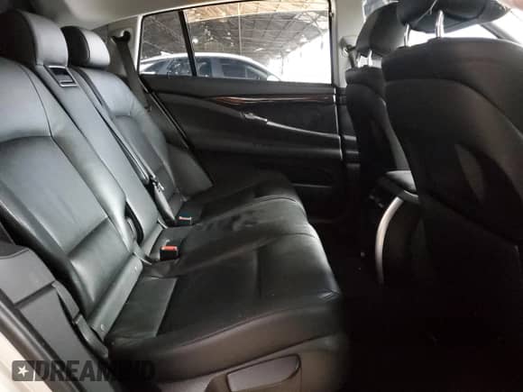 2015 BMW 5 Series 535i Gran Turismo с VIN WBA5M2C54FD872225, выставлен на аукционе Copart как лот 40958274 с пробегом Не указан миль и . История ставок и продаж доступна на DreamBid. Изображение 10.