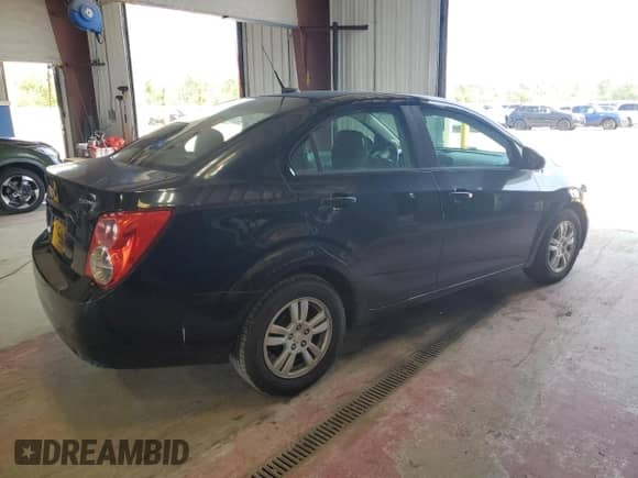 2012 Chevrolet Sonic LS with VIN 1G1JA5SH7C4120367, listed as a Copart auction lot 68595325 with 89,121 mi miles and Clean title. Bid and sale history available at DreamBid. Image 3.
