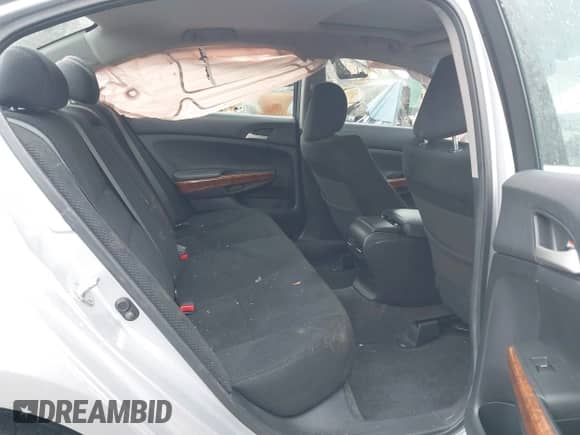 2012 Honda Accord EX z VIN 1HGCP2E72CA057259, wystawiony jako IAAI lot #41367957 z przebiegiem 121 585 mil mil oraz . Historia ofert i sprzedaży dostępna na DreamBid. Obrazek 8.