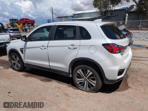 2021 Mitsubishi Outlander ES с VIN JA4APUAU9MU002525, выставлен на аукционе Copart как лот 66693575 с пробегом 198 329 миль миль и Списание • Salvage title. История ставок и продаж доступна на DreamBid. Изображение 2.