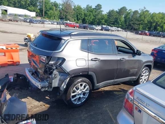 2023 Jeep Compass Latitude Lux с VIN 3C4NJDFN4PT521605, выставлен на аукционе IAAI как лот 42589618 с пробегом 11 579 миль миль и . История ставок и продаж доступна на DreamBid. Изображение 14.
