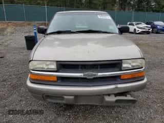 2000 Chevrolet S-10 LS с VIN 1GCCS19W0YK207461, выставлен на аукционе Copart как лот 84808815 с пробегом 186 762 миль миль и Чистый • Clean title. История ставок и продаж доступна на DreamBid. Изображение 5.