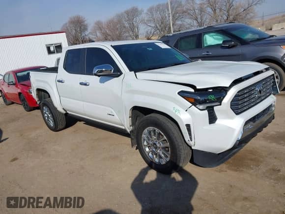 2024 Toyota Tacoma SR5 with VIN 3TYLB5JN7RT019545, listed as a IAAI auction lot 41707616 with 9,600 mi miles and . Bid and sale history available at DreamBid. Image 1.