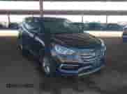 2017 Hyundai Santa Fe 2.4L с VIN 5XYZTDLB8HG442615, выставлен на аукционе IAAI как лот 43259931 с пробегом 99 650 миль миль и . История ставок и продаж доступна на DreamBid. Изображение 1.