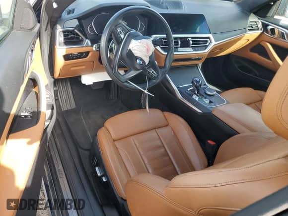 2021 BMW 4 Series 430i z VIN WBA53AP09MCG08032, wystawiony jako Copart lot #65766705 z przebiegiem 28 153 mil mil oraz Nie do naprawy • Non repairable. Historia ofert i sprzedaży dostępna na DreamBid. Obrazek 8.