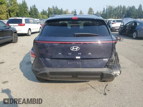 2025 Hyundai Kona SEL с VIN KM8HBCAB7SU314539, выставлен на аукционе Copart как лот 81517715 с пробегом 6 463 миль миль и Списание • Salvage title. История ставок и продаж доступна на DreamBid. Изображение 6.