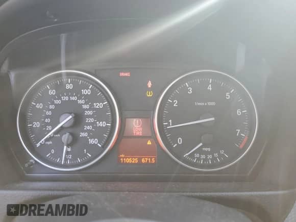 2009 BMW 3 Series 328i с VIN WBAPH53589A448891, выставлен на аукционе Copart как лот 85199395 с пробегом 110 525 миль миль и Списание • Salvage title. История ставок и продаж доступна на DreamBid. Изображение 9.